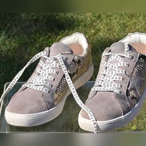 Steve Madden Gray Snake Print Women's Sneakers 9.5